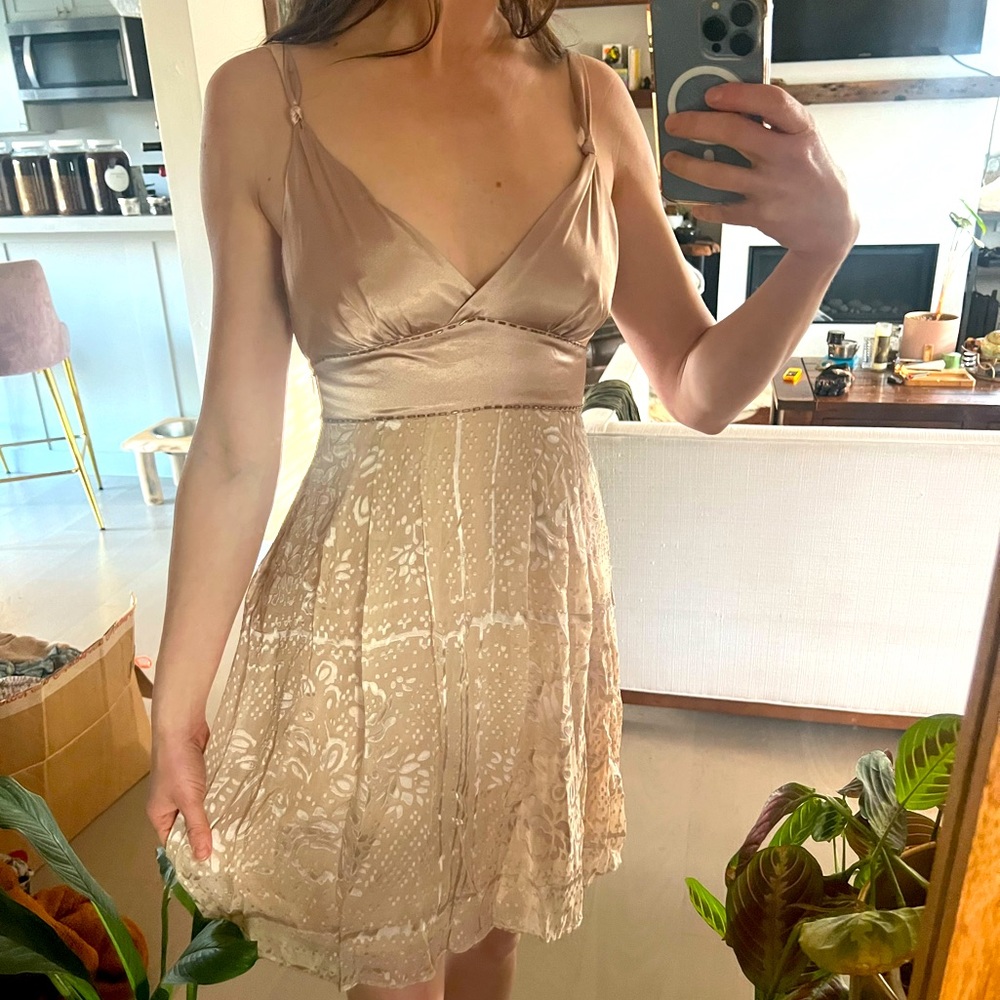 Guess delicate gold baby doll dress size 1